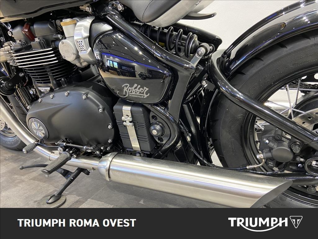 TRIUMPH Bonneville 1200 Bobber 