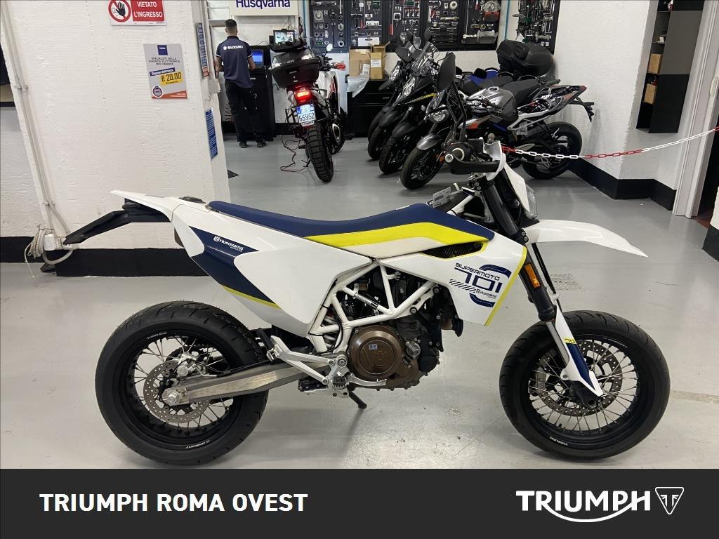 HUSQVARNA Supermoto 701 4T 