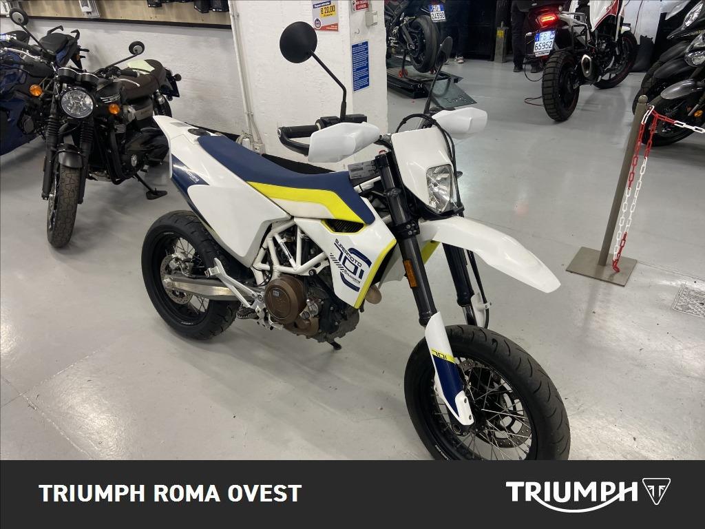 HUSQVARNA Supermoto 701 4T 