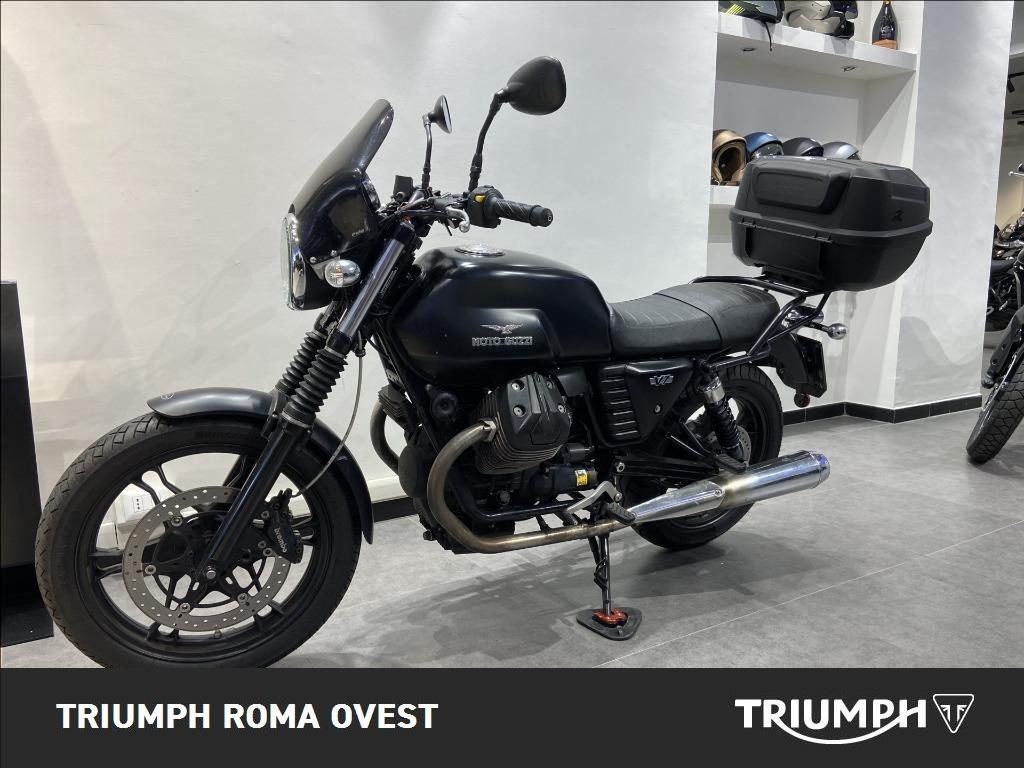 MOTO GUZZI V7 750 Stone