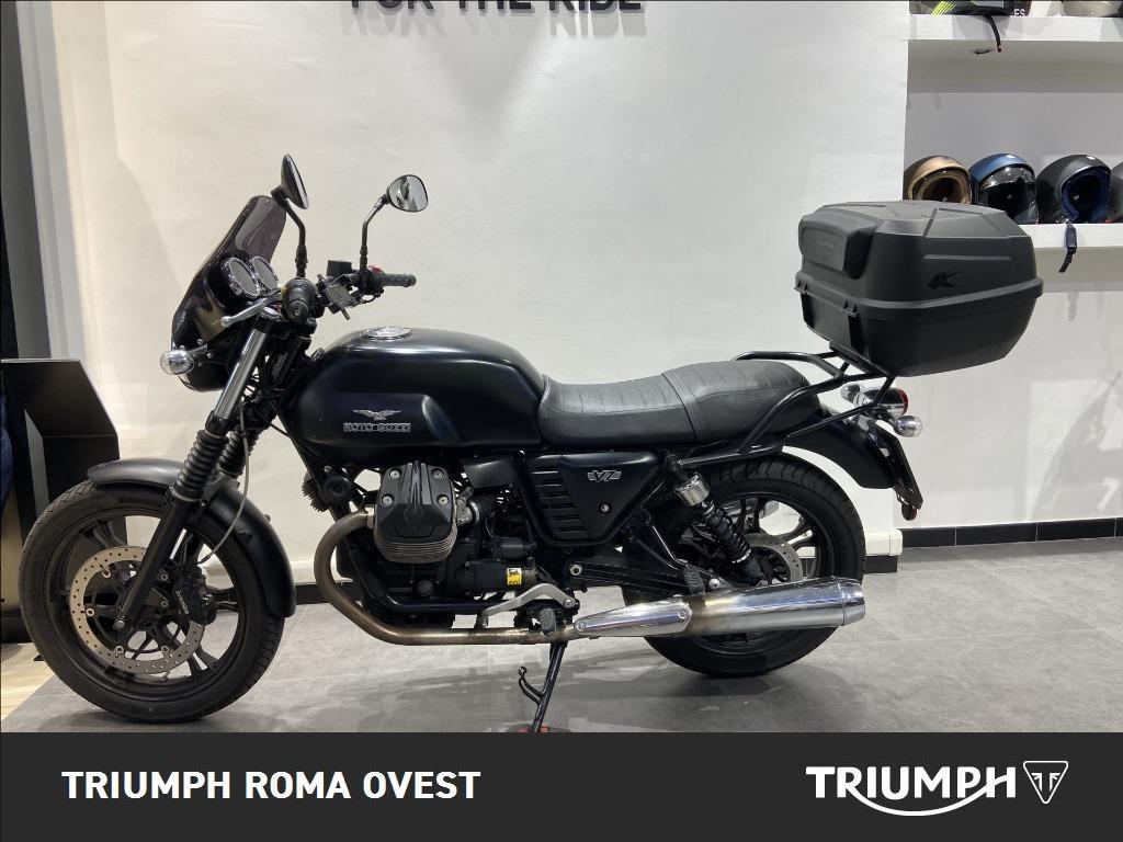 MOTO GUZZI V7 750 Stone