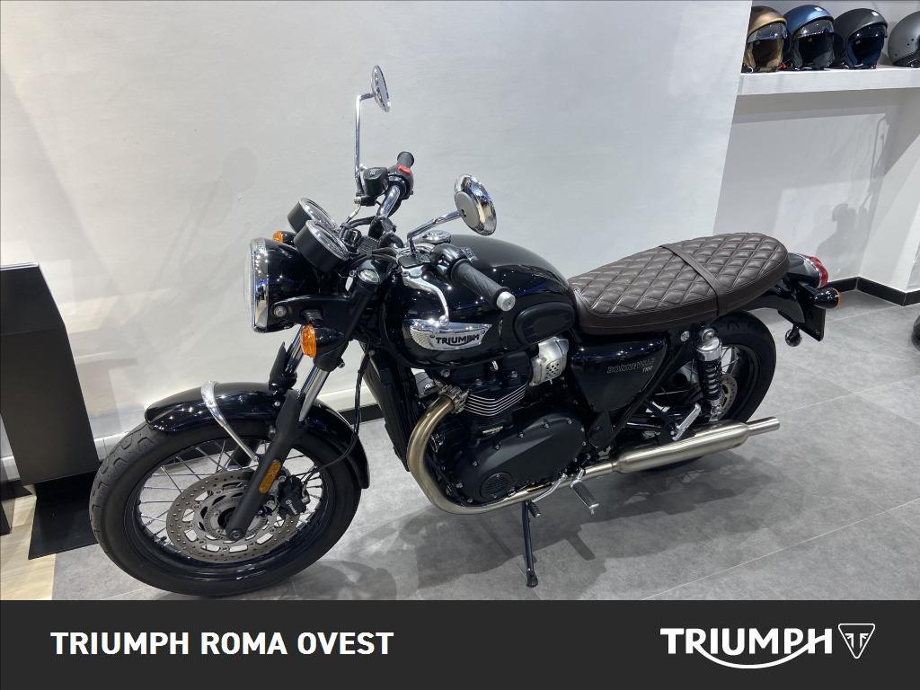 TRIUMPH Bonneville 900 T100 