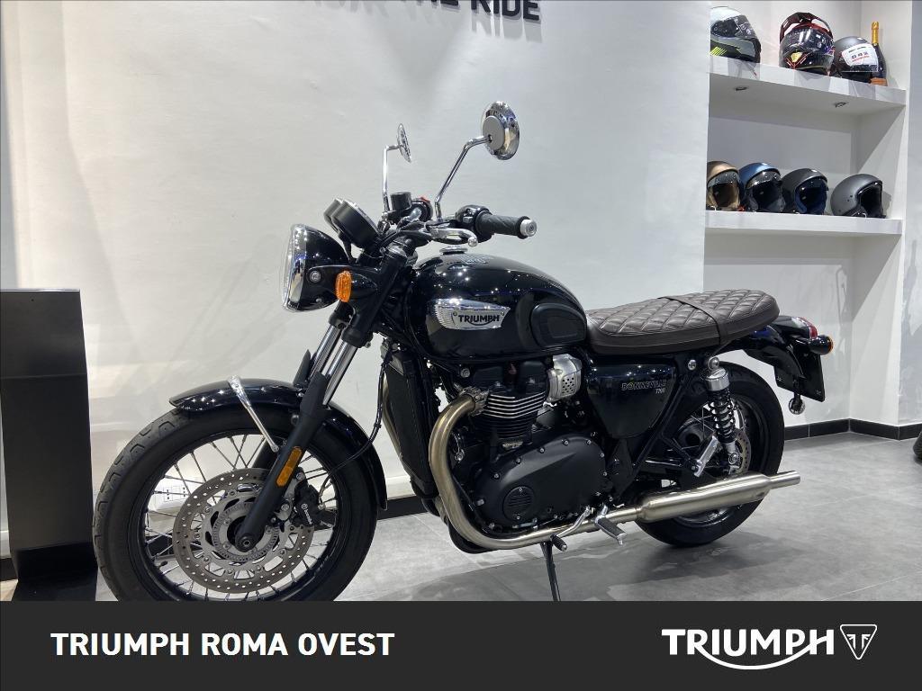 TRIUMPH Bonneville 900 T100 