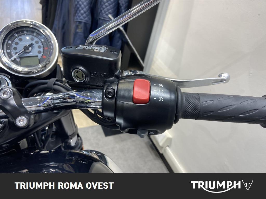 TRIUMPH Bonneville 900 T100 