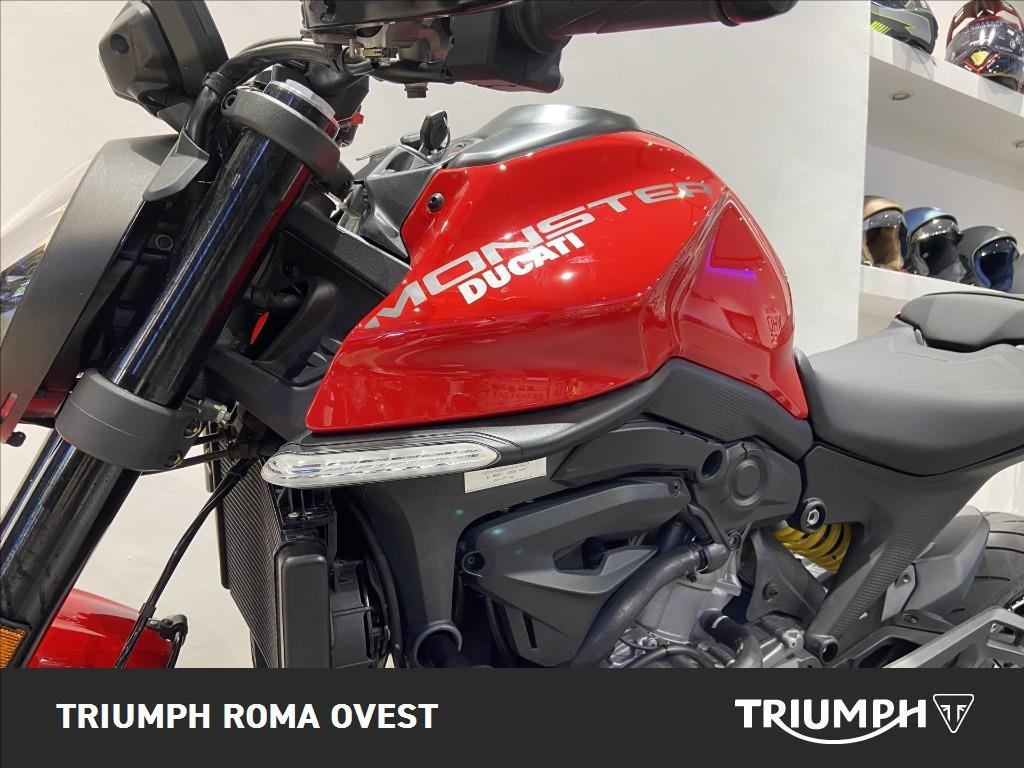 DUCATI Monster 937 plus