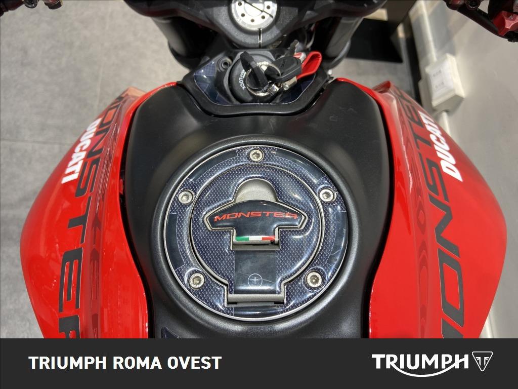DUCATI Monster 937 plus