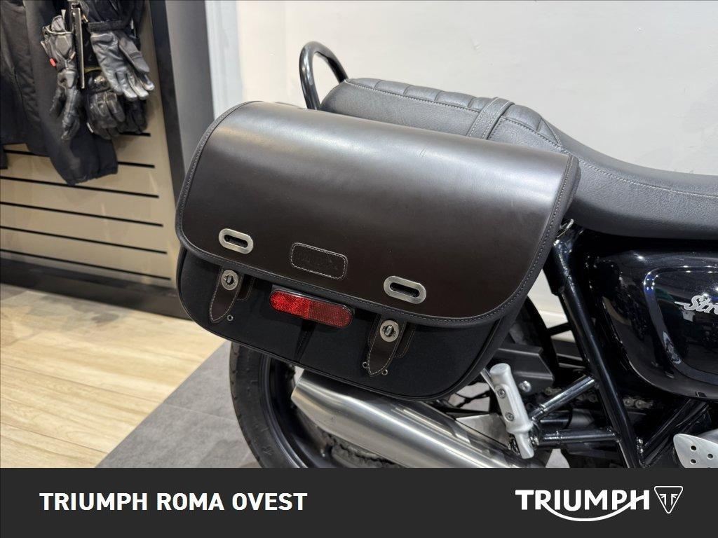 TRIUMPH Street Twin 900 