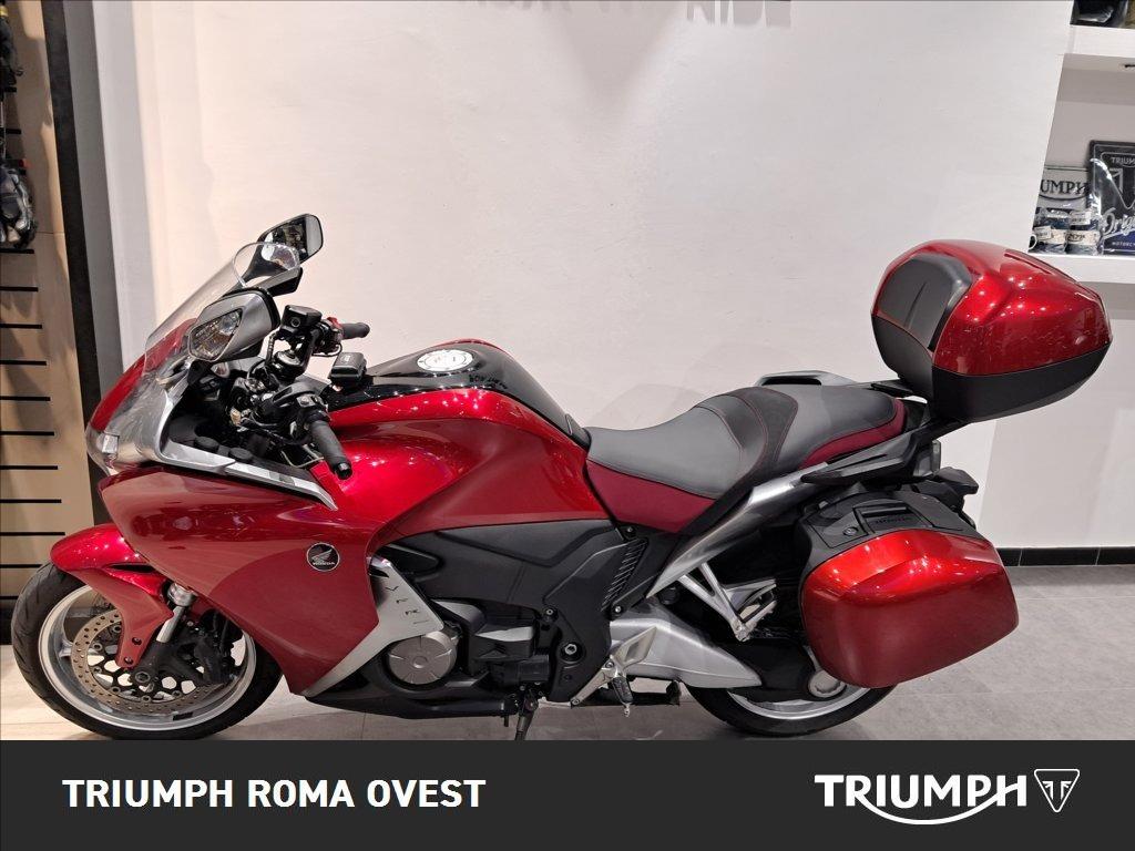 HONDA VFR 1200 F DCT Abs