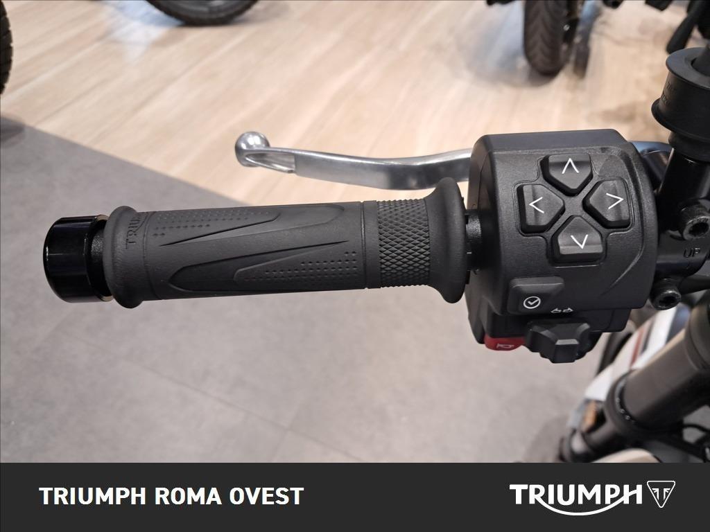 TRIUMPH Trident 660 Triple Tribute Abs