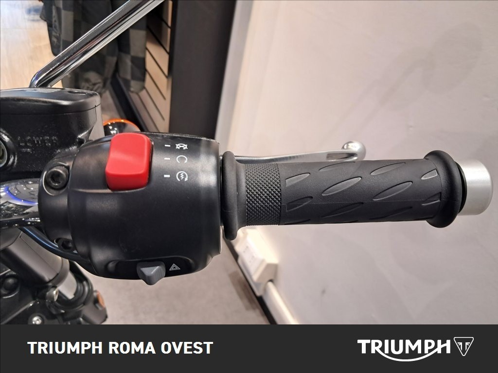 TRIUMPH Bonneville 900 T100 E5+