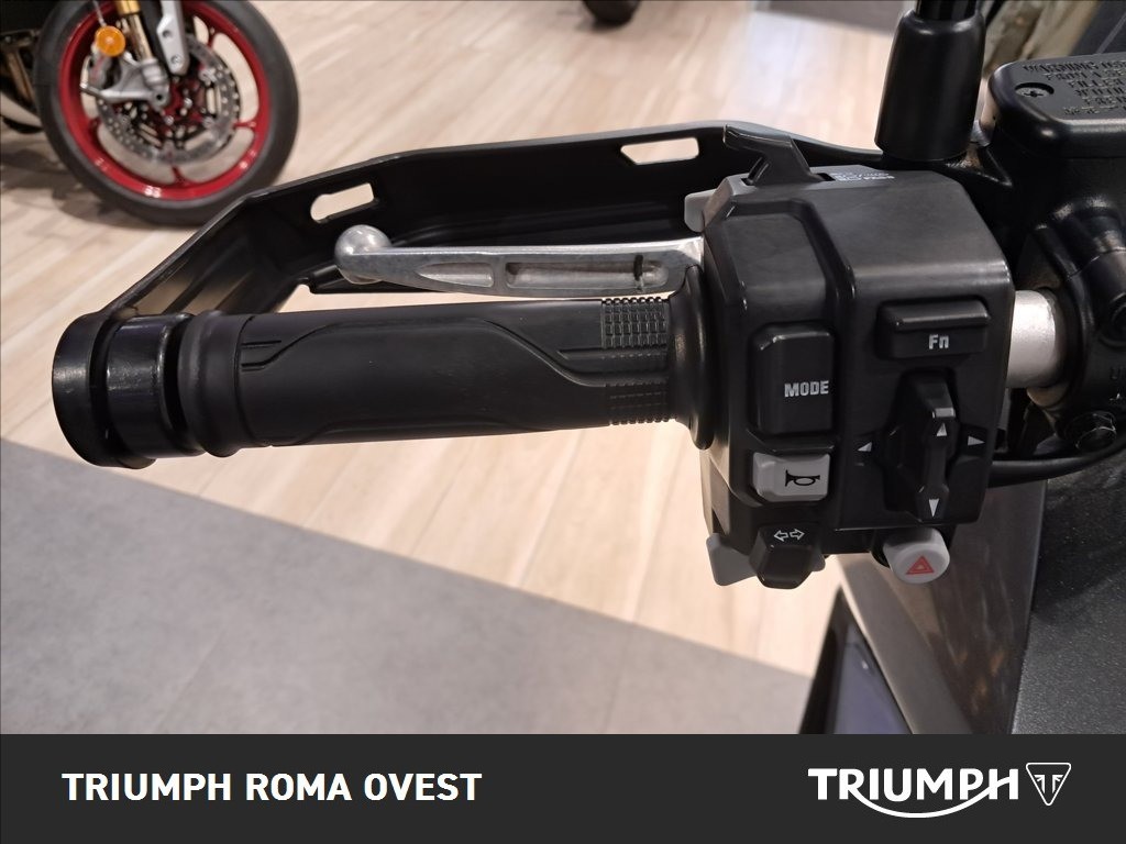 HONDA X-ADV 750 DCT Abs