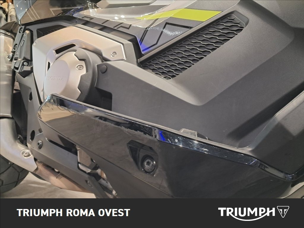 HONDA X-ADV 750 DCT Abs