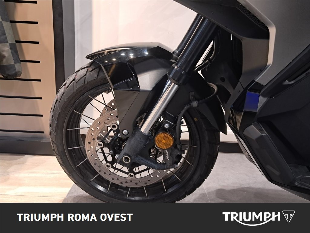HONDA X-ADV 750 DCT Abs