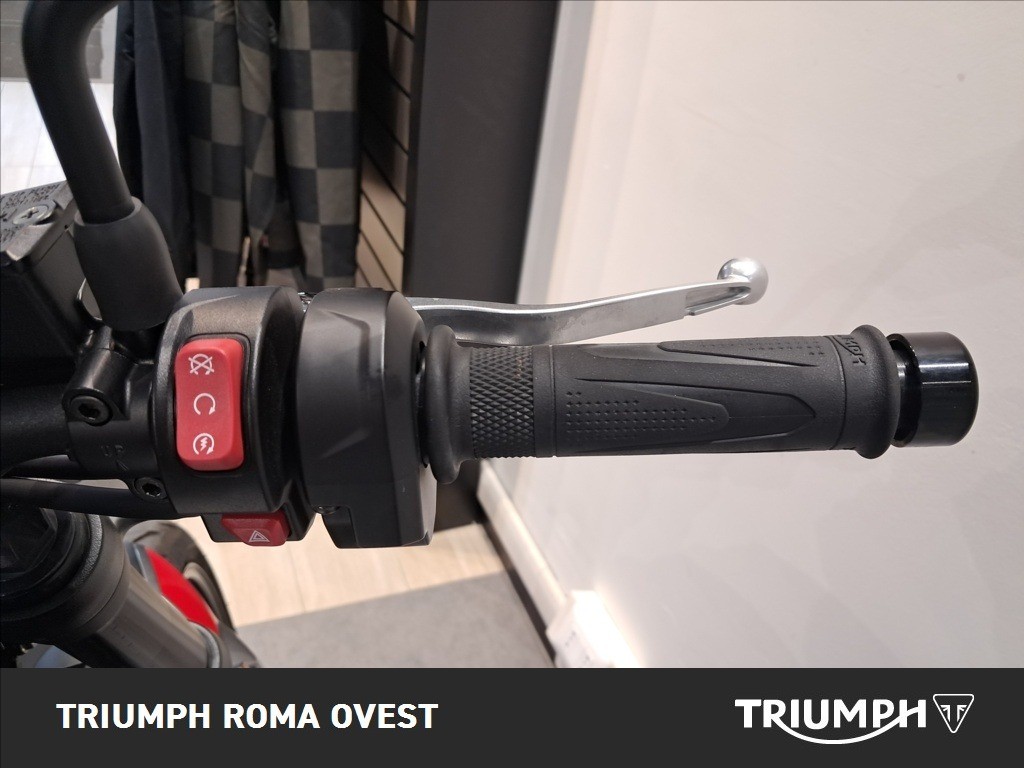 TRIUMPH Trident 660 Abs