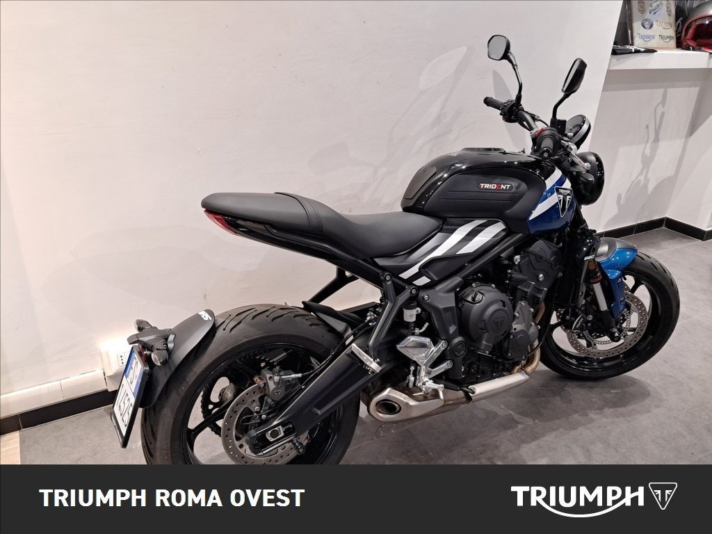TRIUMPH Trident 660 Cobalt Blue / Sapphire Black Abs