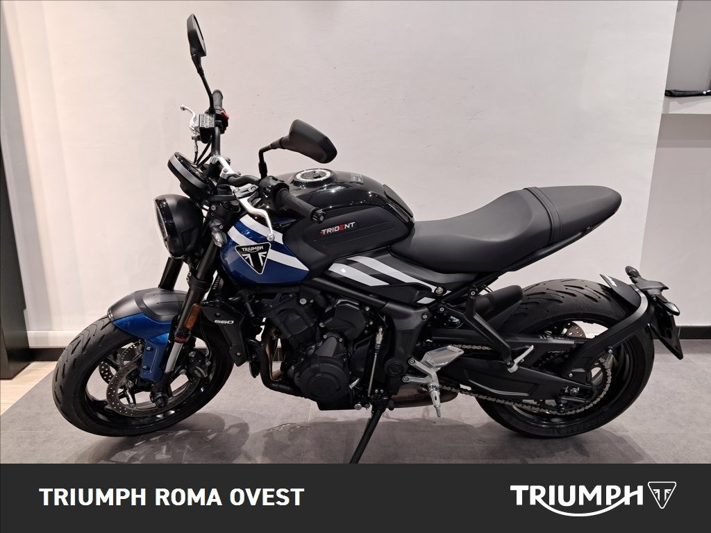 TRIUMPH Trident 660 Cobalt Blue / Sapphire Black Abs