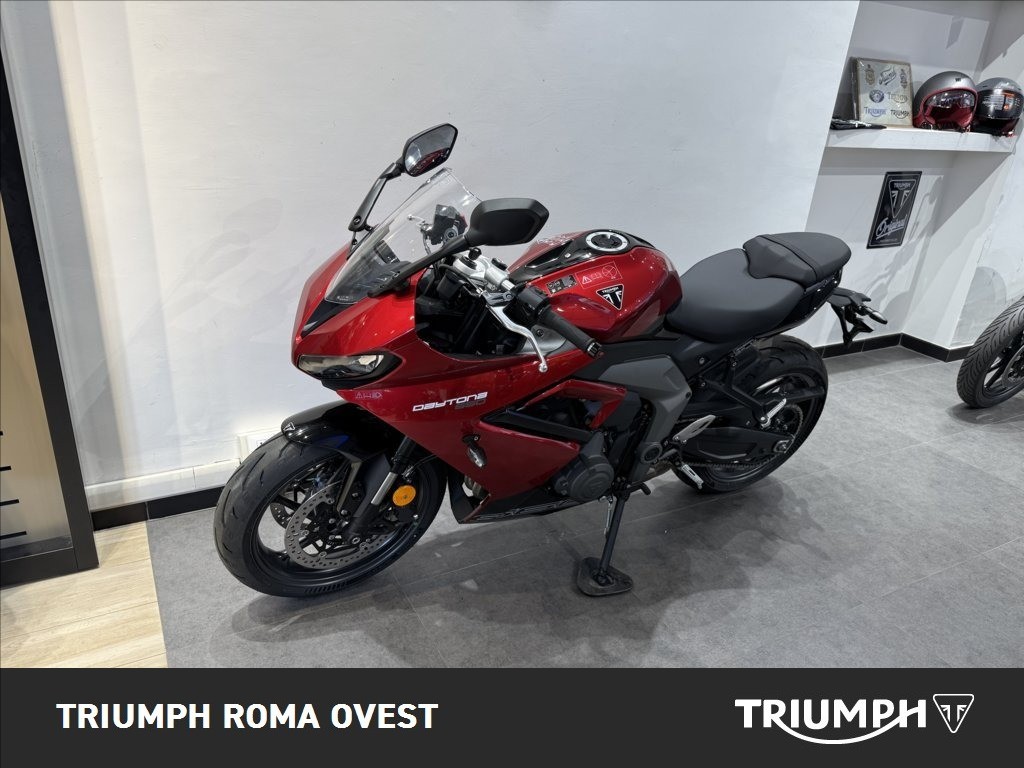 TRIUMPH Daytona 660 Abs