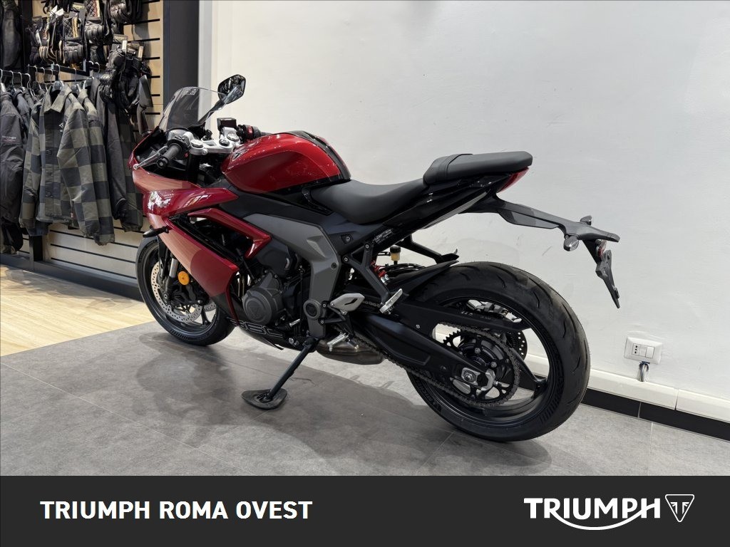 TRIUMPH Daytona 660 Abs