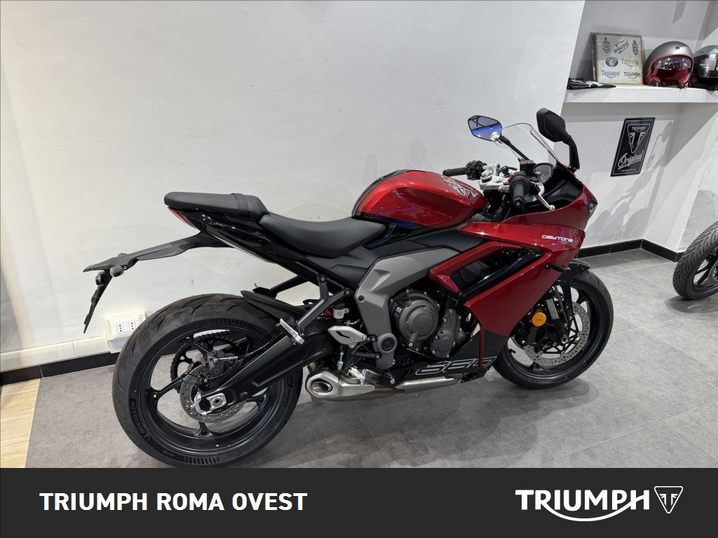 TRIUMPH Daytona 660 Abs