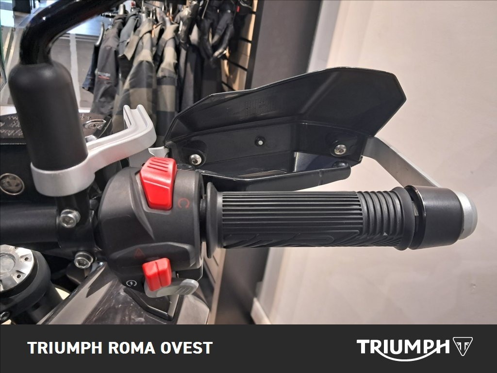 BENELLI TRK 702 X abs