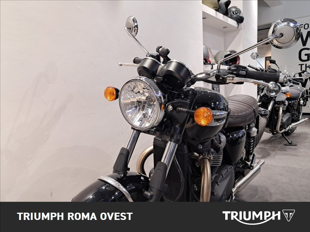 TRIUMPH Bonneville 900 T100 