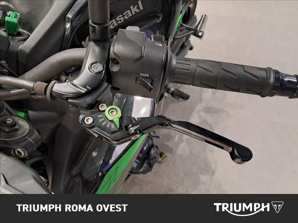 KAWASAKI Z 900 