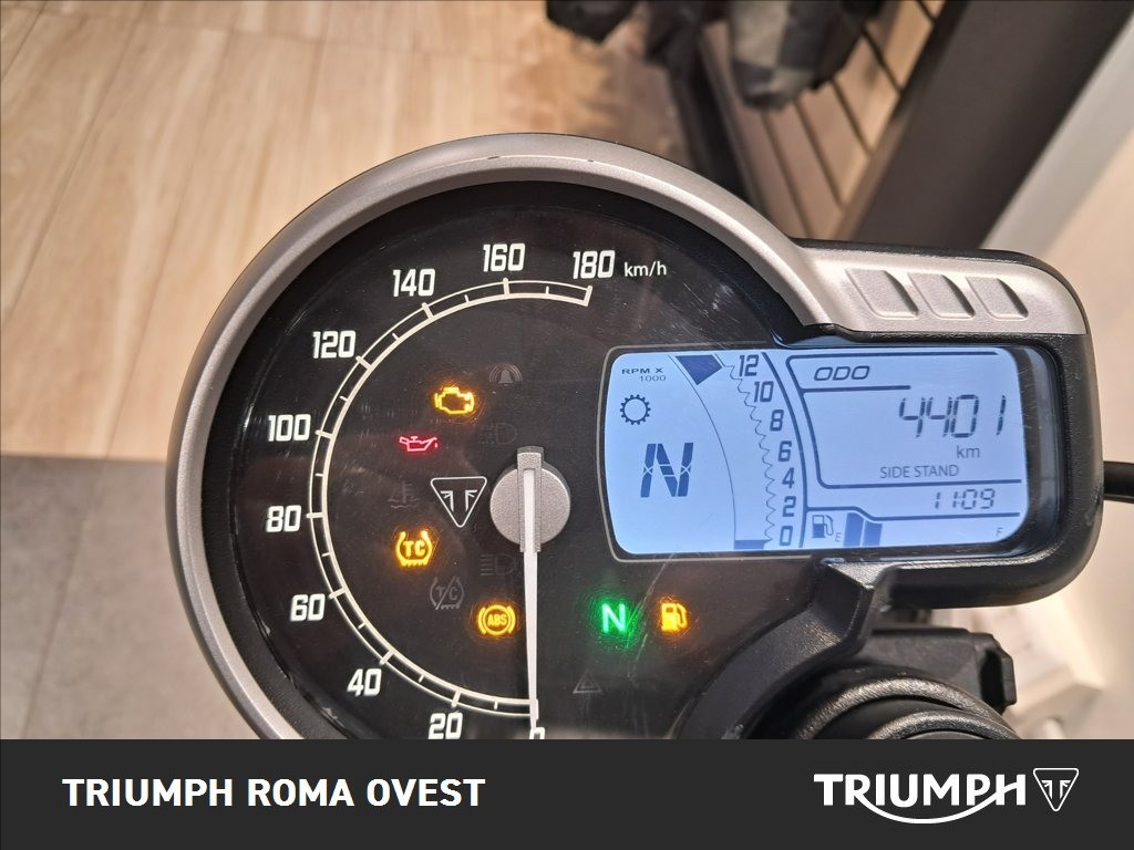TRIUMPH Speed 400 Abs