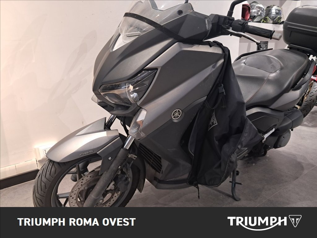 YAMAHA X-Max 250 